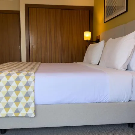 Holiday Inn Algarve Albufeira By Ihg Kamer foto